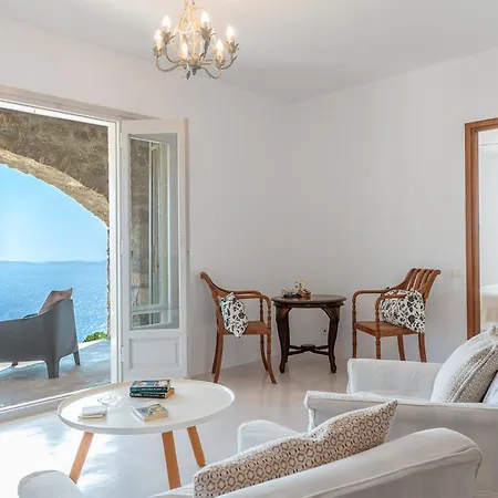 Milou 1 Apartment Fanari (Mykonos)