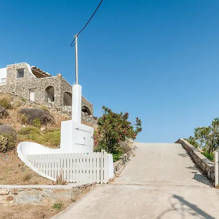 Milou 1 Fanari (Mykonos)